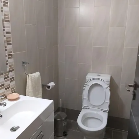 Galatex Sea View Λεμεσός